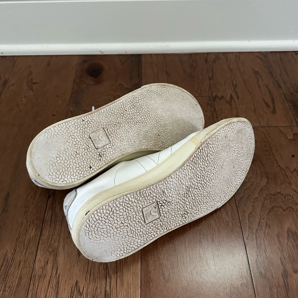 Veja Esplar Sneaker (Unisex) - Picture 5 of 6